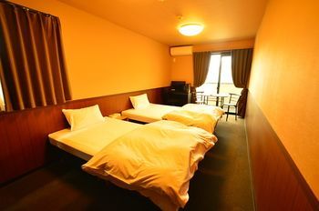 Guest house Oyo Musubi Orient Gojozaka 2*
