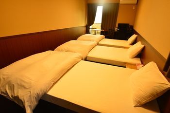 Guest house Oyo Musubi Orient Gojozaka 2*